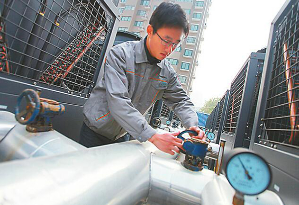 濟南多個小區(qū)將用上空氣源熱泵供暖_約克10匹空氣能價格