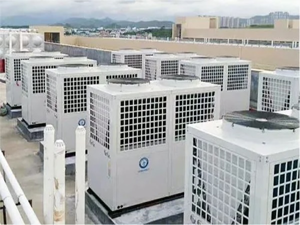 工廠供水設備，選擇高效環(huán)?？諝饽軣岜胈暖氣片安裝報價表