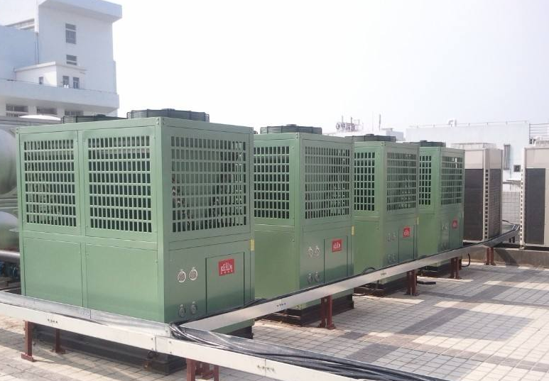 一個采暖季空氣能熱泵比燃煤還便宜650元！_維修空氣能熱水器價格