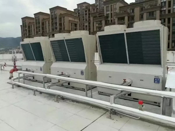 空氣源熱泵、油鍋爐、天然氣、電鍋爐對(duì)比商用熱水誰(shuí)最節(jié)能？_空氣能買(mǎi)什么牌子好用