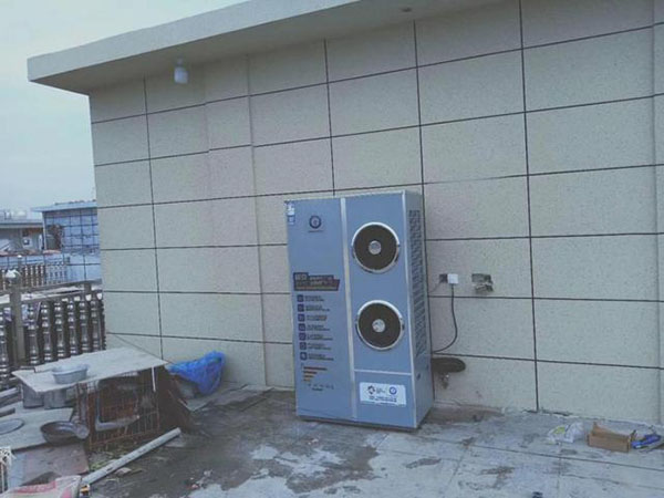 別墅用空氣能熱水器還是燃氣熱水器好（別墅熱水器都有什么可以選擇）_空氣能熱水器十大排名