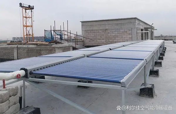 工業(yè)用太陽能熱水系統(tǒng)的優(yōu)勢_芬尼空氣能8匹多少錢